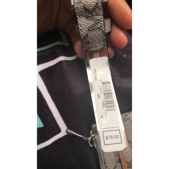 SOLD!🦋MK Fanny Pack🦋 - Picture 5 of 5